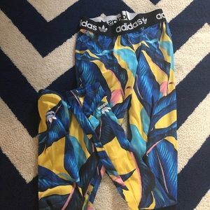 Adidas leggings